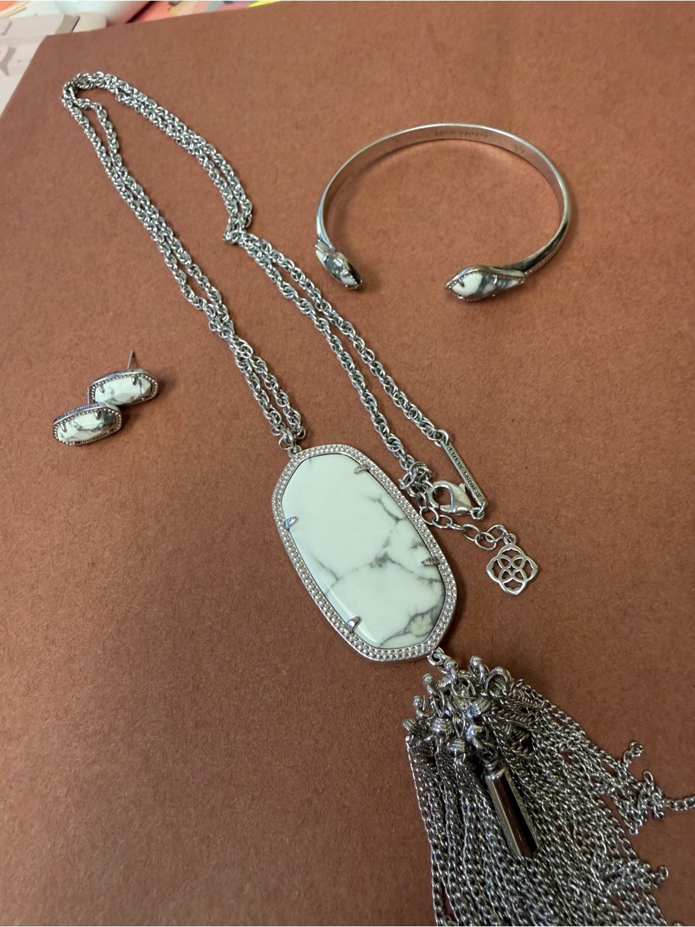 Kendra Scott White Variegated Howlite Necklace Earrings Bracelet Set Bundle